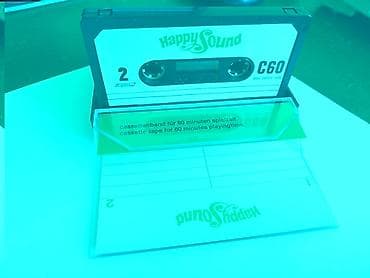 Donji delovi trenerke: Agfa ferro color 120, plava, minimalno ispisana, zupci na mestu, 350 — 6