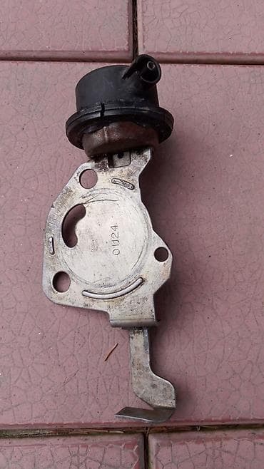 tip top auto delovi: Opel korektor sa membranom vakum sauga za varajet 2 karburator kadet — 1