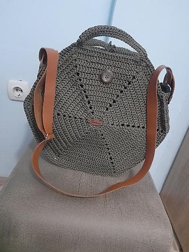 Lične stvari: Ručno heklana ženska torba – oktagonalni/okruglasti oblik - — 3