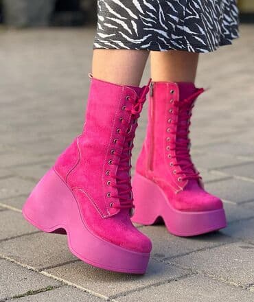 grubin obuca beograd: Novooo 
Br :36-40
Visina pete:10cm — 7