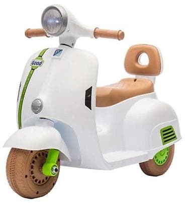 Dečija Vespa na akumulator – retro dizajn, bezbedna i edukativna