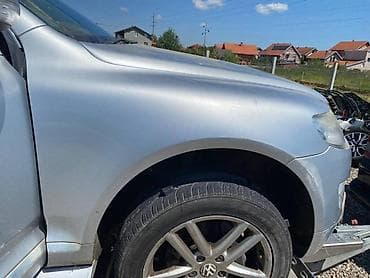 pumpa za sup: KRILO ZA VOLKSWAGEN TOUAREG | Desno krilo za Touareg 2008 — 1