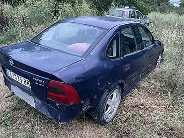 automobili novi pazar: Opel Vectra B 2.0DI 16V, hečbek, tamnoplava boja. Glavne — 3