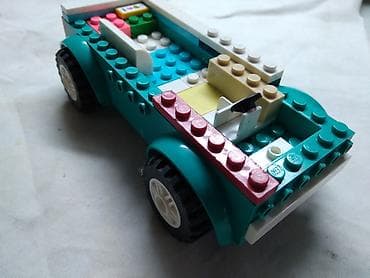 Kocke za decu: Lego automobil oko 13 cm, nekompletan.za delove — 1