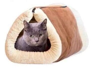 prstenje za golubove: Tunel krevet za mace
Krevet - tunel za mace
Dimenzije 90x55 cm — 1