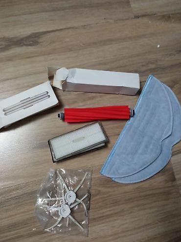 mini sporet na plin sa rernom: Set rezervnih delova za robotski usisivač Sadrži: - Glavna gumena — 3