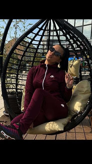 Sweatsuit Sets: Mokra likra 
m, l, xl, 2xl
Cena 3200 din🅰️🅰️ — 4