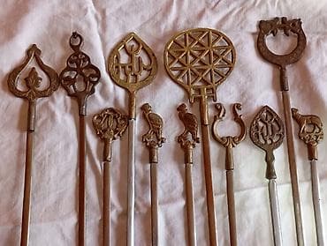 sto od iverice: Komplet Derviških aferkate koi se koriste prilikom Derviških — 4