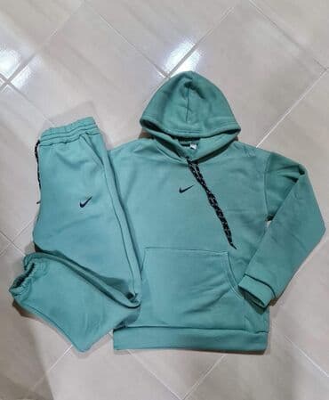 trenerka na engleskom: Termo zenske trenerke
S M L XL XXL
2600 na seriju 3000 na komad — 3