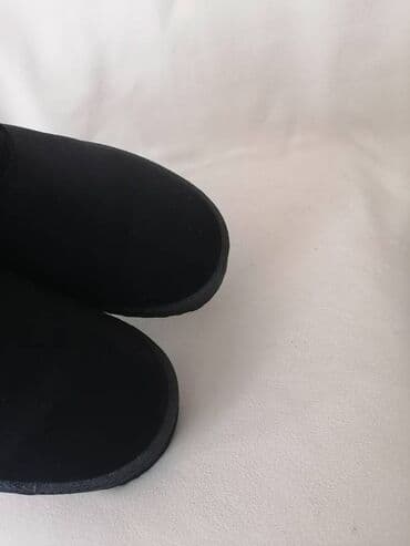 Ugg obuća: Ugg mini čizme, bоја - Crna, 41 — 12