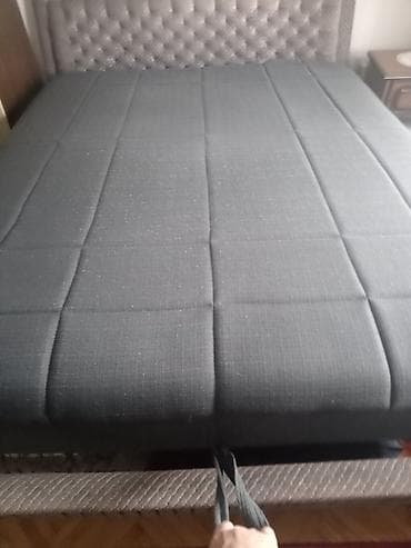 kupujem prodajem nis namestaj: Na prodaju francuski ležaj. Neoštećen. Sa prostorom za odlaganje — 3