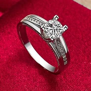 cizme mona: Zaručnički prsten elegantnog, modernog dizajna. - Materijal: sjajno — 3