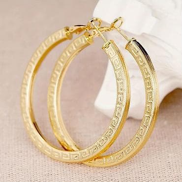 guess nakit akcija: Alke 5cm
Cena:1000din/par — 1