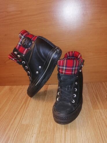 crna subara: Ankle boots, 40 — 5