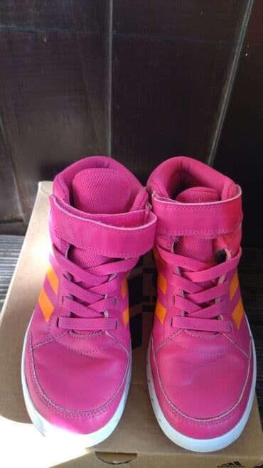 belmondo obuca: Adidas, Size - 36, Waterproof — 3
