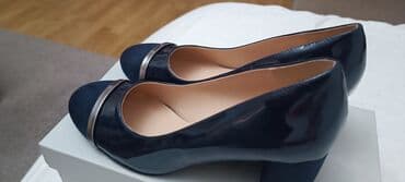 mindjuse sa ruskom kopcom: Pumps, Clara Barson, 37 — 4