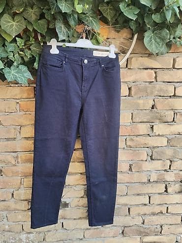 Teget ženske farmerke ESMARA - Model: Slim Fit, High Waist (visok