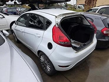 brava za golf 5: FORD FIESTA 2010. GOD. - KOMPLETAN AUTO U DELOVIMA | Molba za — 4