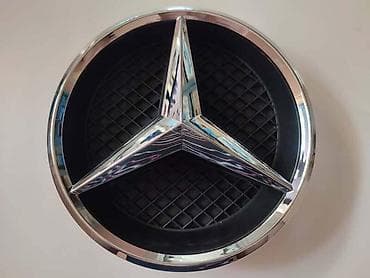 PREDNJI ZNAK U MASCI ZA MERCEDES BENZ C KLASA, E KLASA, GLK KLASA | na lalafo.rs PREDNJI ZNAK U MASCI ZA MERCEDES BENZ C KLASA, E KLASA, GLK KLASA |