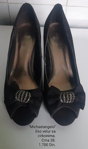 bata mokasine ženske: Crne ženske salonke od eko velura, elegantnog dizajna sa otvorenim — 2