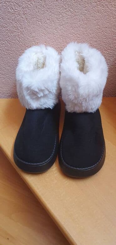 Slippers: High boots, 42 — 2