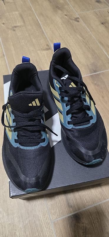 barracuda patike: Patike adidas lifestyle,par puta nosene,kao nove.Vel.37 CENA FiXNA - — 1