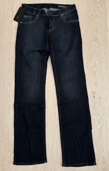 Women's Footwear: Br 33/34 — 1