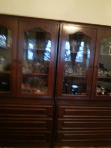 platneni ormar ikea: DRVENE VITRINE -MADE IN ITALY — 2