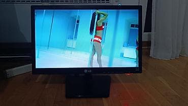LG Flatron E1942C-BN 19 inca Wide Monitor je besprekorono ispravan — 3