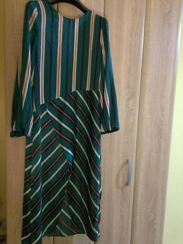 naborane haljine: Zara haljina,cena 1300 — 1