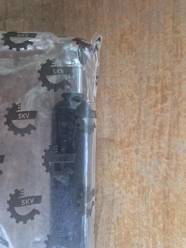 drzac glave za sediste: Amortizer gepek vrata Reno Scenic RX4 - Proizvođač: SKV (originalno — 2