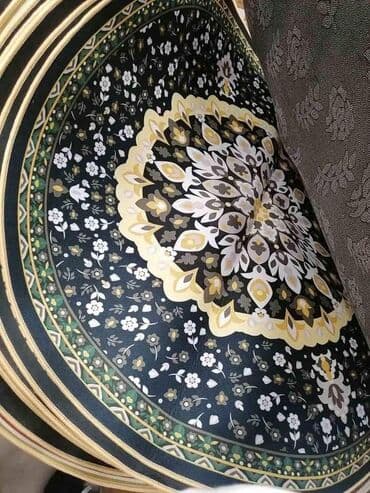 okrugli tepih 200 cm: Okrugli tepih
120cm precnik — 3