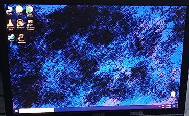 Monitors: MONITOR ZA RAČUNAR kupljen davne 2009. godine, još uvek u radnom — 5