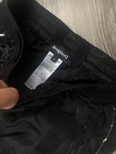 crni tech fleece: Desigual, L (EU 40), color - Black — 2