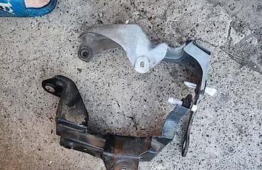 NOSACI B7 INTERKULERA ZA AUDI A4 | Audi a4 b7 2.5 nosaci interkulera
