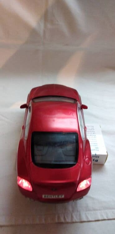 milami dexy co: Na daljinski Bentley Continental GTV8, 1:24,China,svetli napred i — 4