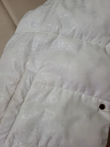 mona.rs kaputi: Prsluk, 36 — 7