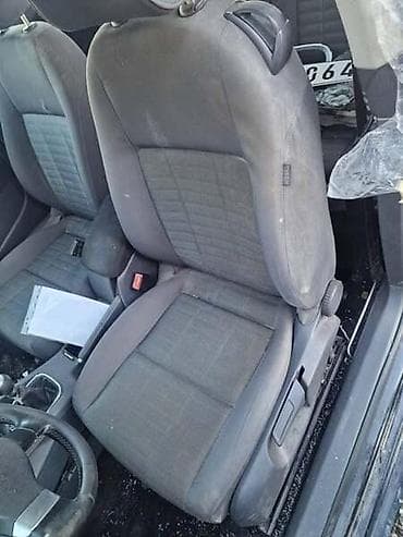 INTERIJER SEDIŠTA 3 VRATA ZA VOLKSWAGEN GOLF 5 na lalafo.rs INTERIJER SEDIŠTA 3 VRATA ZA VOLKSWAGEN GOLF 5