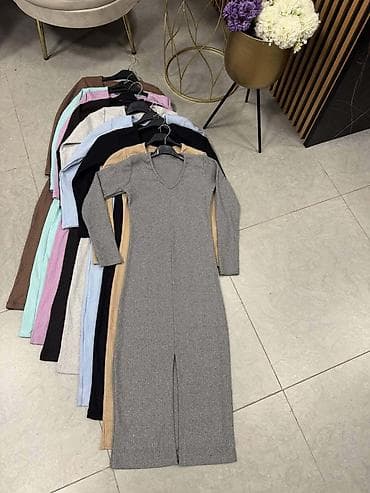 mona pancevo: Haljine
Cena 1350
Uni vel.
V95 — 9