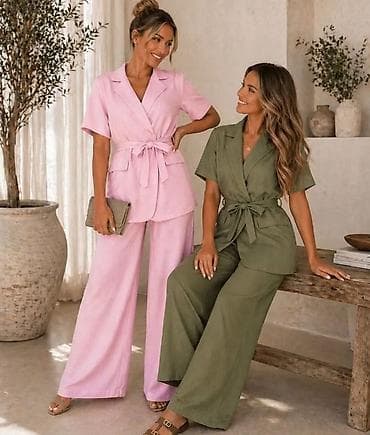 Overalls: Damski komplet – ležerni blejzer sa kratkim rukavima i pantalone — 2