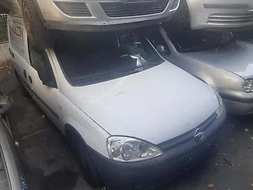 opel vivaro: POLOVNI BRANIK HAUBA. ZA OPEL COMBO | Polovni delovi za opel — 2