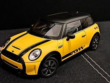 igrice za decu: Mini COOPER S "Yellow&Black Edition" 1:18 - NOVO NOVO! Model — 7