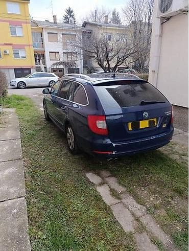 nosac tablice za motor: KARAVAN GEPEK Z. BRANIK ZA ŠKODA SUPERB OD 2008. DO 2012. GOD. | — 2