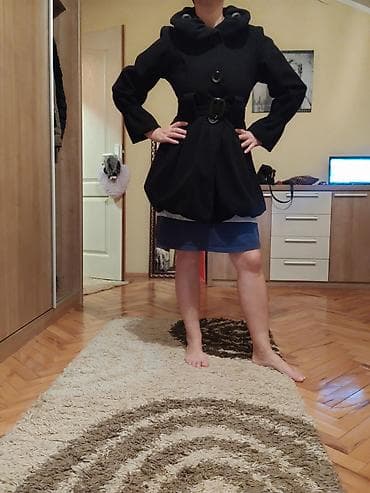 torbe b: Ženski kratki kaput – crni - Model: elegantan kaputić do sredine — 4