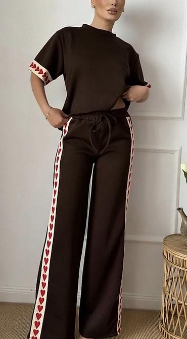 ps kozne pantalone: ❤️Top komplet – majica i pantalone sa srcima — 5