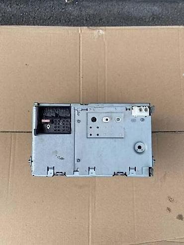 auto otpad audi sabac: RADIO ZA VOLKSWAGEN PASSAT B7 | Radio za Passat B7 (300-H) — 2