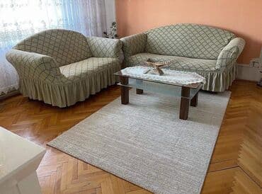 kucna hemija jagodina: Prekrivači za trosed,dvosed i fotelju sa karnerima
Cena 5100 dinara — 8