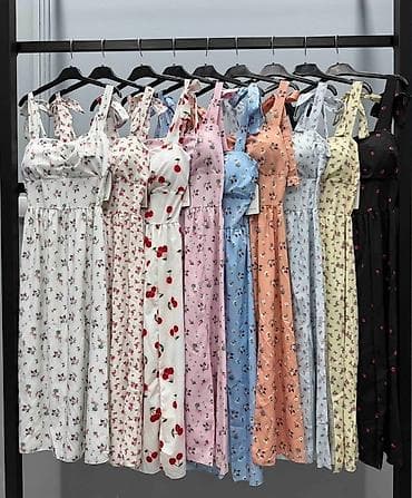 ponco odeca: Cena 2500 din 
S M L XL — 2