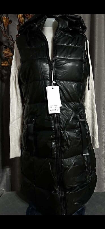 zenske nike jakne: M,l,xl,xxl-4400 din — 1