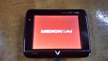 MEDION GoPal E3240 navigator 8.89 cm (3.5") Touchscreen Fixed